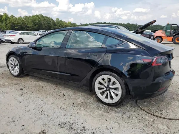 5YJ3E1EAXNF369639 2022 TESLA MODEL 3 - Image 2