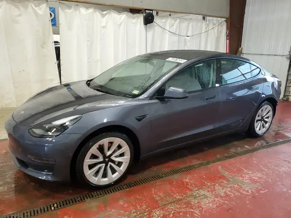 5YJ3E1EAXNF369690 2022 TESLA MODEL 3 - Image 1