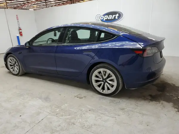 5YJ3E1EAXNF370113 2022 TESLA MODEL 3 - Image 2