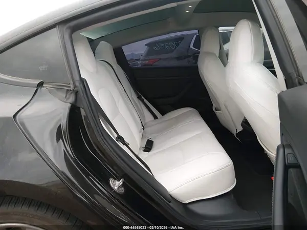 5YJ3E1EAXNF370256 2022 TESLA MODEL 3 - Image 8
