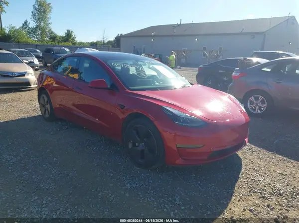 5YJ3E1EAXNF371813 2022 TESLA MODEL 3