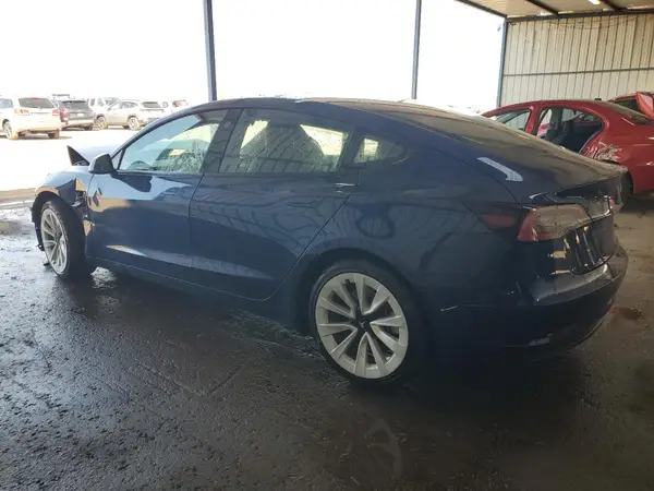 5YJ3E1EAXNF372296 2022 TESLA MODEL 3 - Image 2