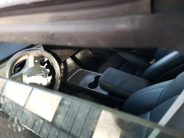 5YJ3E1EAXNF372301 2022 TESLA MODEL 3 - Image 8