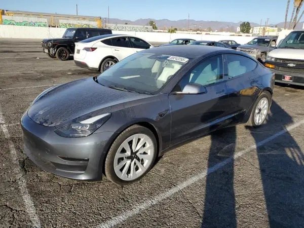 5YJ3E1EAXNF374601 2022 TESLA MODEL 3 - Image 1