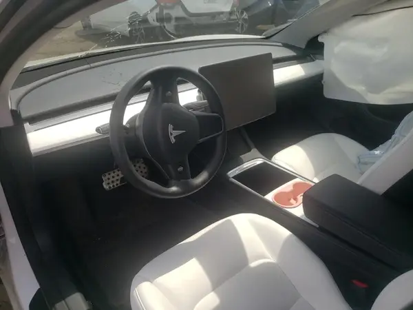 5YJ3E1EAXPF383169 2023 TESLA MODEL 3 - Image 8