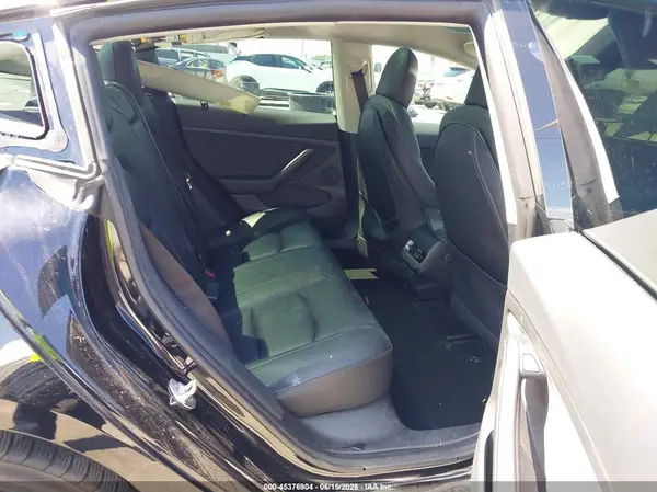 5YJ3E1EAXPF383186 2023 TESLA MODEL 3 - Image 8