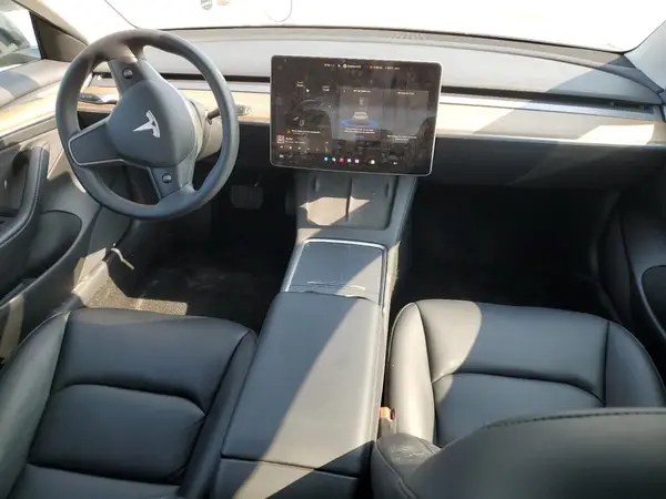 5YJ3E1EAXPF383480 2023 TESLA MODEL 3 - Image 8