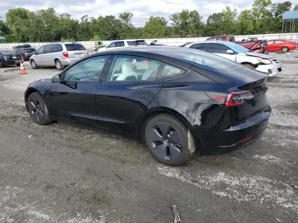 5YJ3E1EAXPF383642 2023 TESLA MODEL 3 - Image 2