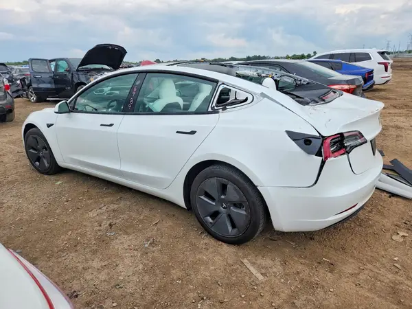 5YJ3E1EAXPF384581 2023 TESLA MODEL 3 - Image 2