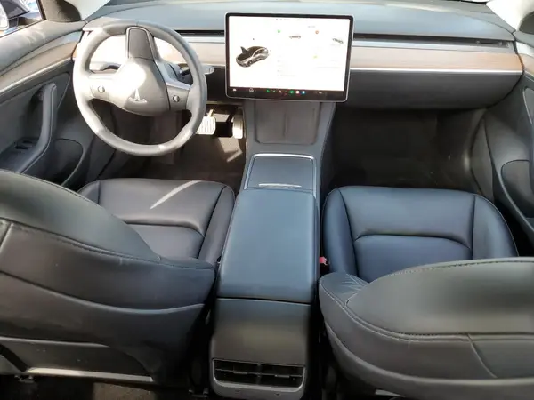 5YJ3E1EAXPF385486 2023 TESLA MODEL 3 - Image 8