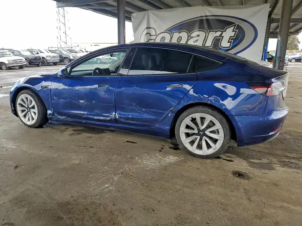 5YJ3E1EAXPF396374 2023 TESLA MODEL 3 - Image 2