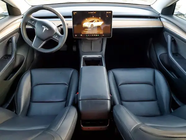 5YJ3E1EAXPF396651 2023 TESLA MODEL 3 - Image 8