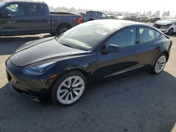 5YJ3E1EAXPF397041 2023 TESLA MODEL 3 - Image 1