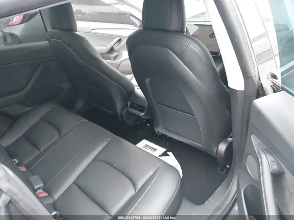 5YJ3E1EAXPF403095 2023 TESLA MODEL 3 - Image 8