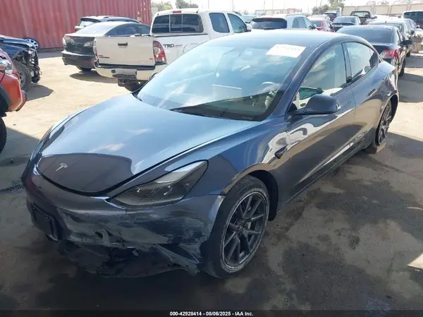 5YJ3E1EAXPF407082 2023 TESLA MODEL 3 - Image 2
