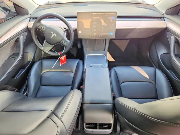 5YJ3E1EAXPF409351 2023 TESLA MODEL 3 - Image 8