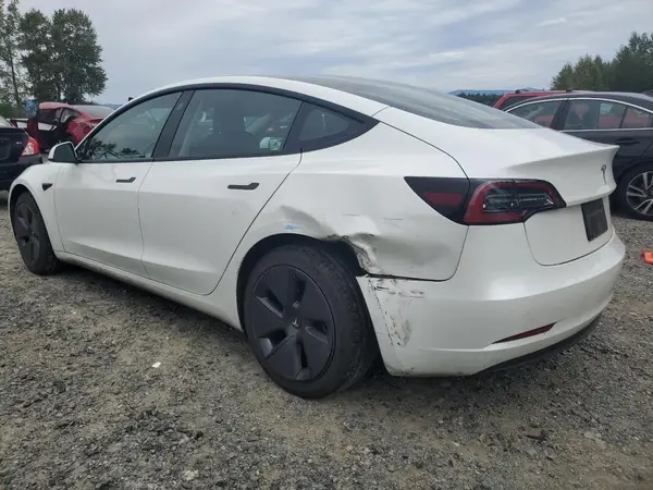 5YJ3E1EAXPF413030 2023 TESLA MODEL 3 - Image 2