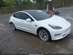 5YJ3E1EAXPF413643 2023 TESLA MODEL 3