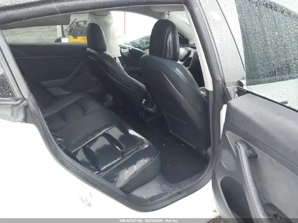 5YJ3E1EAXPF413643 2023 TESLA MODEL 3 - Image 8