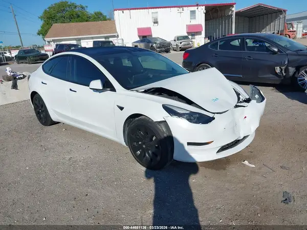 5YJ3E1EAXPF417143 2023 TESLA MODEL 3 - Image 1