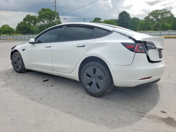 5YJ3E1EAXPF420978 2023 TESLA MODEL 3 - Image 2