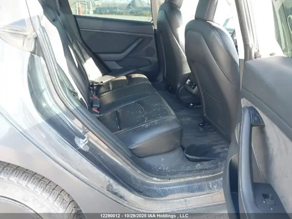 5YJ3E1EAXPF420981 2023 TESLA MODEL 3 - Image 8