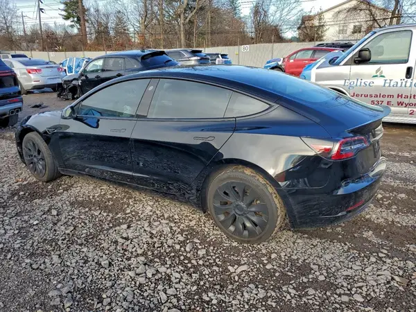 5YJ3E1EAXPF430622 2023 TESLA MODEL 3 - Image 2