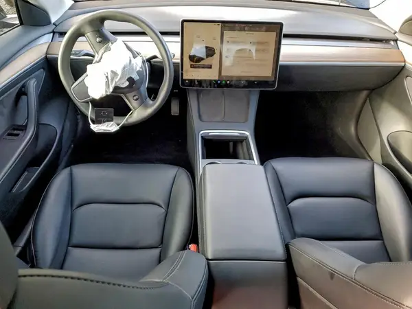 5YJ3E1EAXPF430622 2023 TESLA MODEL 3 - Image 8