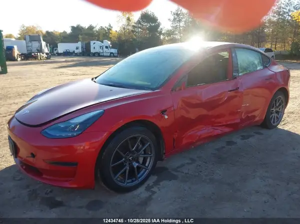 5YJ3E1EAXPF431463 2023 TESLA MODEL 3 - Image 2