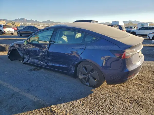 5YJ3E1EAXPF432726 2023 TESLA MODEL 3 - Image 2