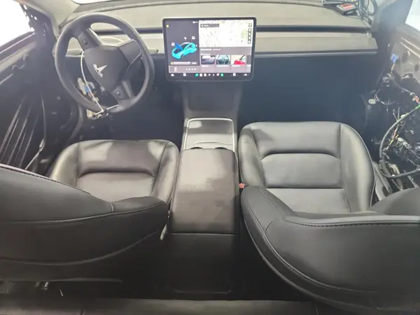 5YJ3E1EAXPF434766 2023 TESLA MODEL 3 - Image 8