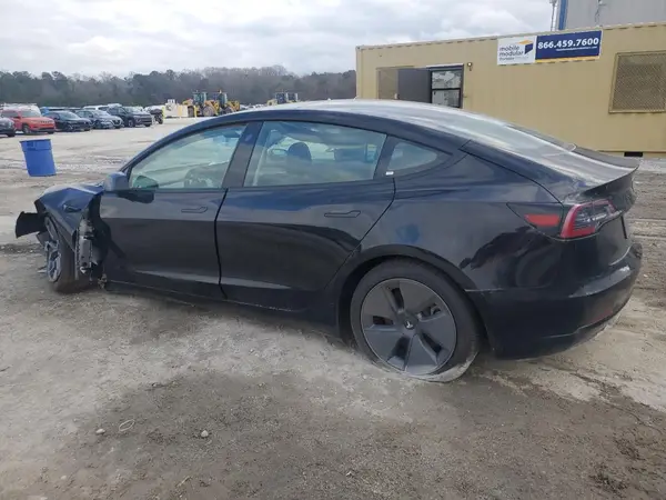 5YJ3E1EAXPF435674 2023 TESLA MODEL 3 - Image 2