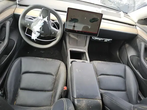 5YJ3E1EAXPF435674 2023 TESLA MODEL 3 - Image 8