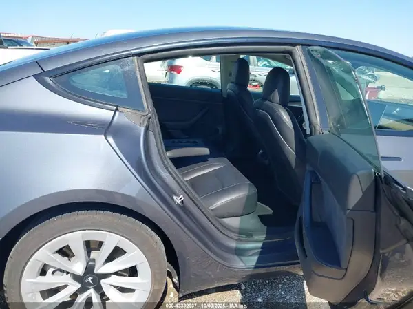 5YJ3E1EAXPF437313 2023 TESLA MODEL 3 - Image 8