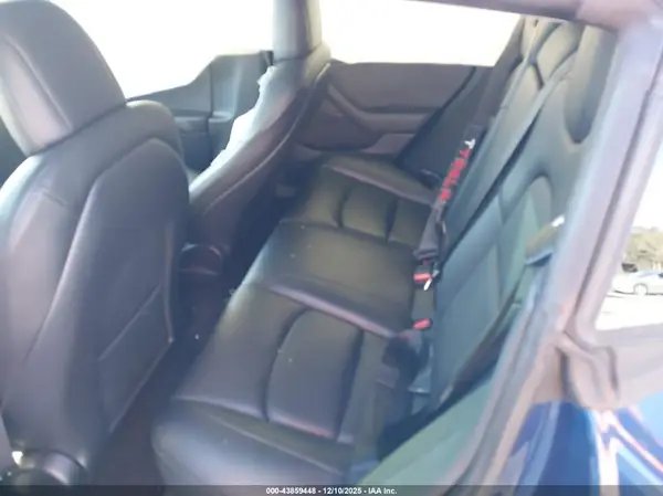 5YJ3E1EAXPF438364 2023 TESLA MODEL 3 - Image 8