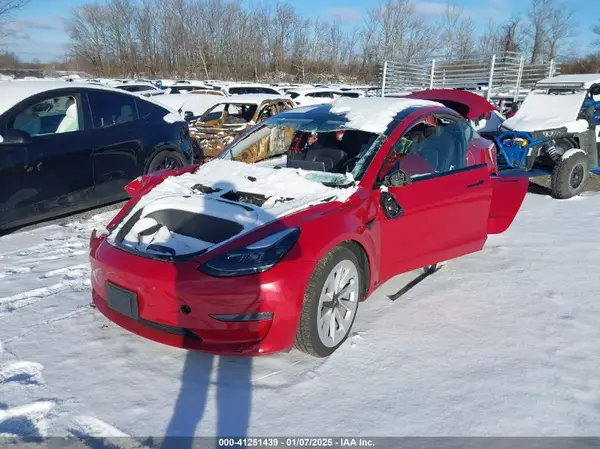 5YJ3E1EAXPF449218 2023 TESLA MODEL 3 - Image 2