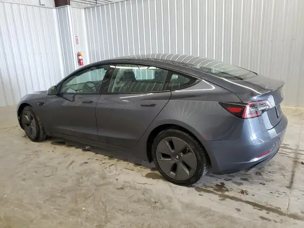 5YJ3E1EAXPF451132 2023 TESLA MODEL 3 - Image 2
