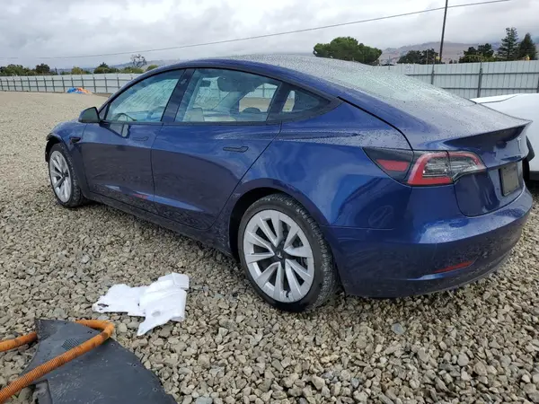5YJ3E1EAXPF452104 2023 TESLA MODEL 3 - Image 2