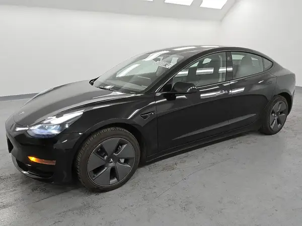 5YJ3E1EAXPF452801 2023 TESLA MODEL 3 - Image 1