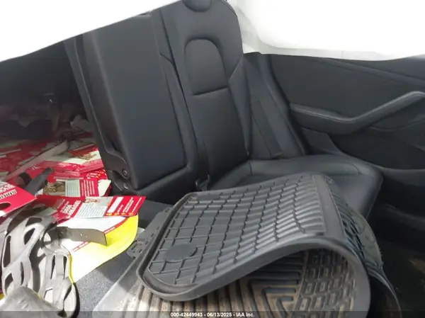 5YJ3E1EAXPF453415 2023 TESLA MODEL 3 - Image 8