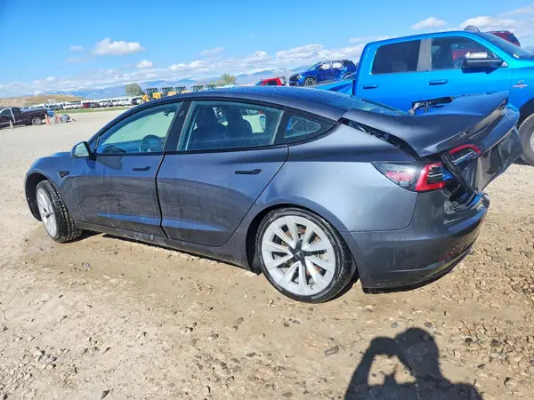 5YJ3E1EAXPF454953 2023 TESLA MODEL 3 - Image 2