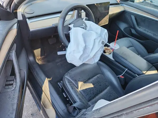 5YJ3E1EAXPF458372 2023 TESLA MODEL 3 - Image 8