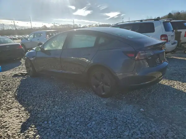5YJ3E1EAXPF466732 2023 TESLA MODEL 3 - Image 2