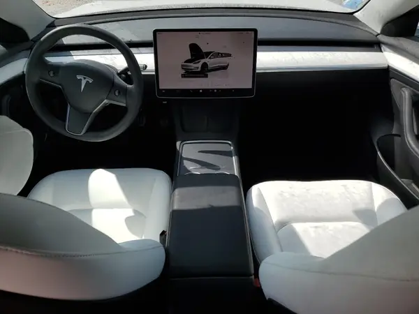 5YJ3E1EAXPF471946 2023 TESLA MODEL 3 - Image 8