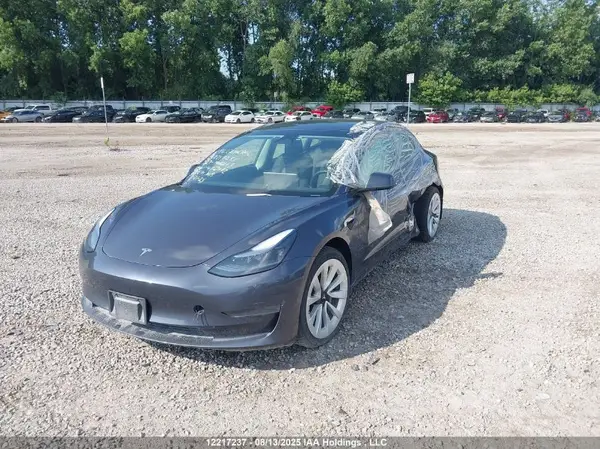5YJ3E1EAXPF472482 2023 TESLA MODEL 3 - Image 2