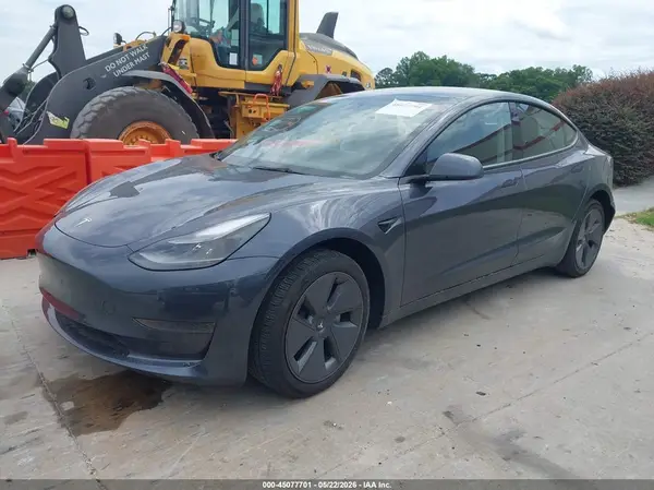 5YJ3E1EAXPF472742 2023 TESLA MODEL 3 - Image 2
