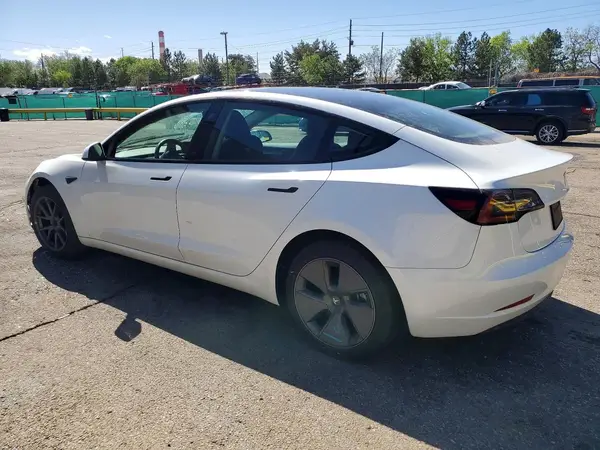 5YJ3E1EAXPF481568 2023 TESLA MODEL 3 - Image 2
