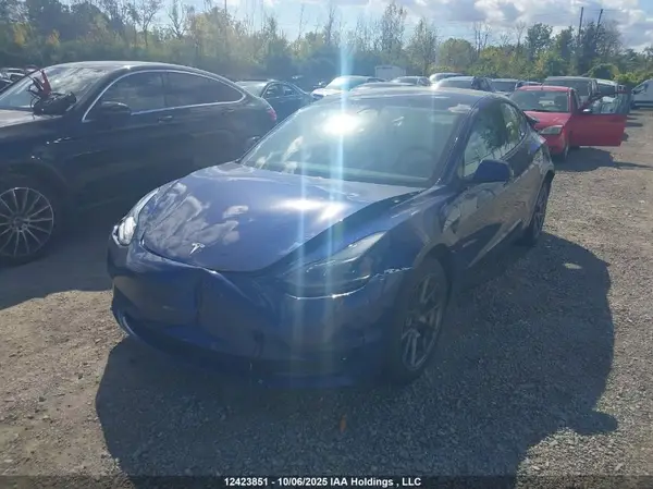 5YJ3E1EAXPF482008 2023 TESLA MODEL 3 - Image 2