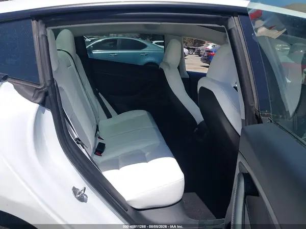 5YJ3E1EAXPF489718 2023 TESLA MODEL 3 - Image 8