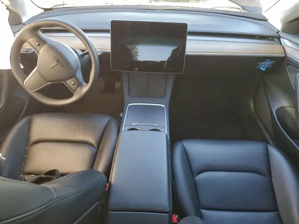 5YJ3E1EAXPF493512 2023 TESLA MODEL 3 - Image 8